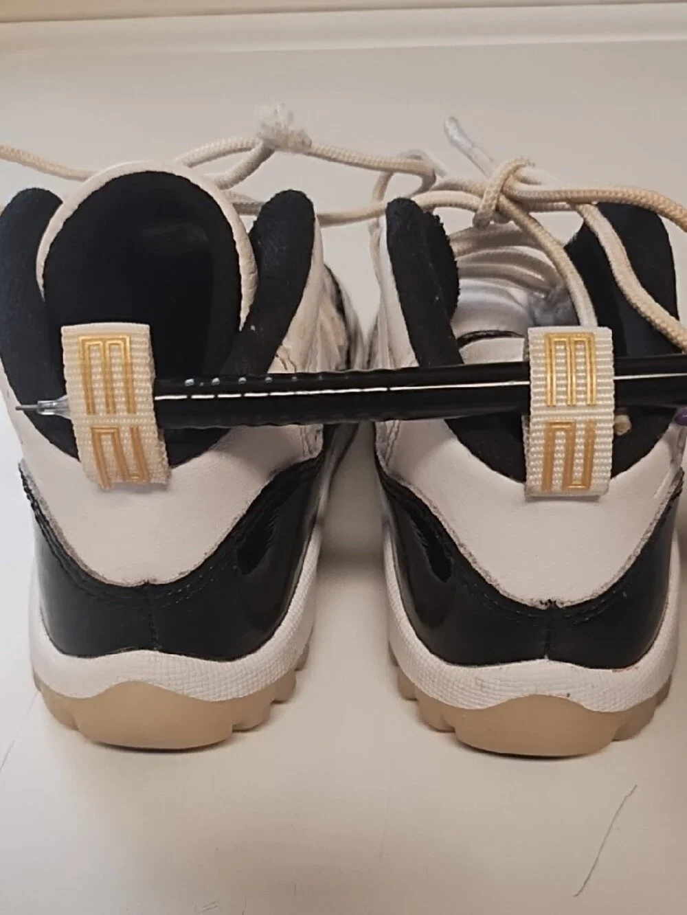 Jordan 11 Retro Gratitude| 8C | Black, White, Metallic Gold